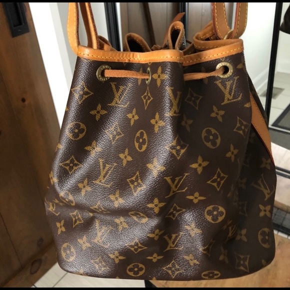 Authentic Vintage Louis Vuitton Petit Noe - Picture 3 of 9